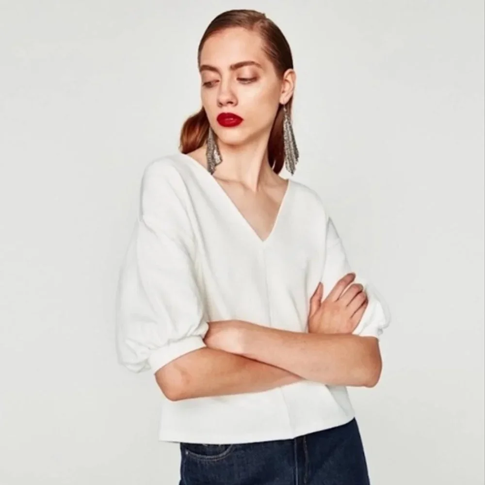NWT Zara Size S White Puff Sleeve V-neck Blouse